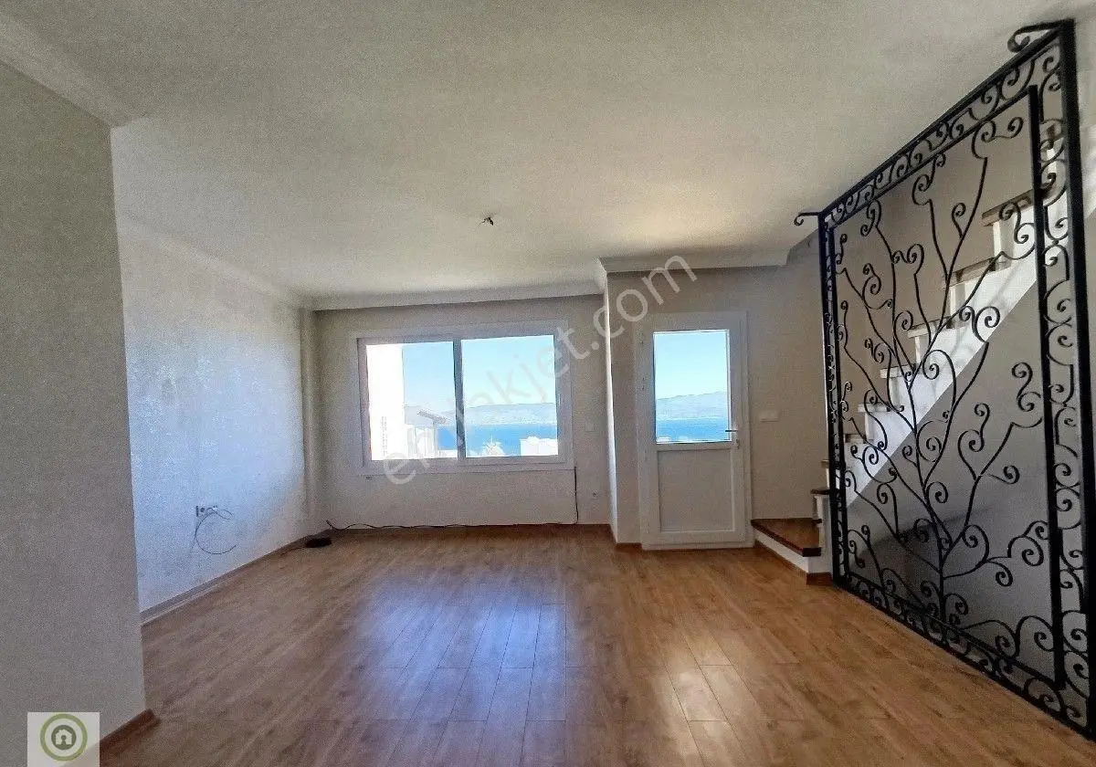 Bodrum Akyarlar Müstakil 4+1 Plaj Kullanımlı Site İcinde Kiralık - Görsel 3