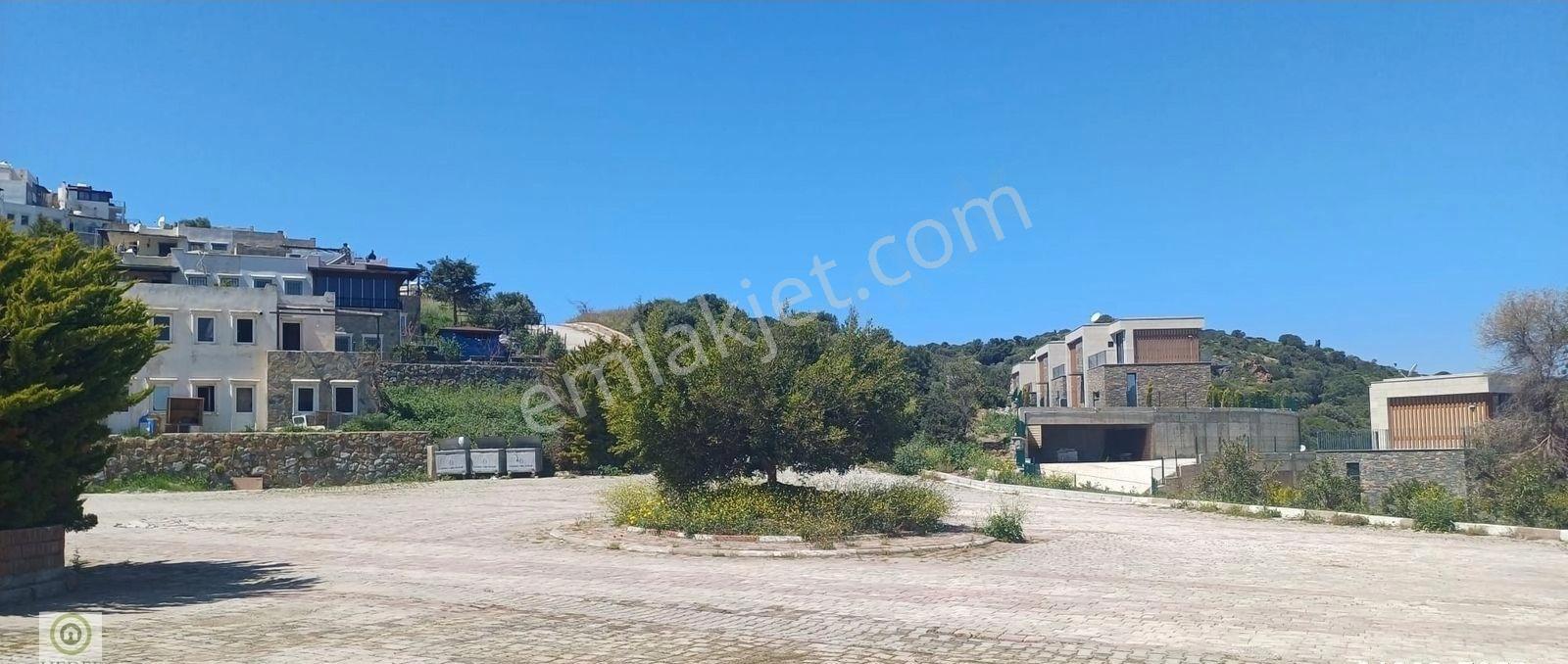 Bodrum Gümüşlük'te Sosyal Tesisli Sitede Ön Konumda Satılık 2+1 Müstakil Bahçeli Ev - Görsel 10