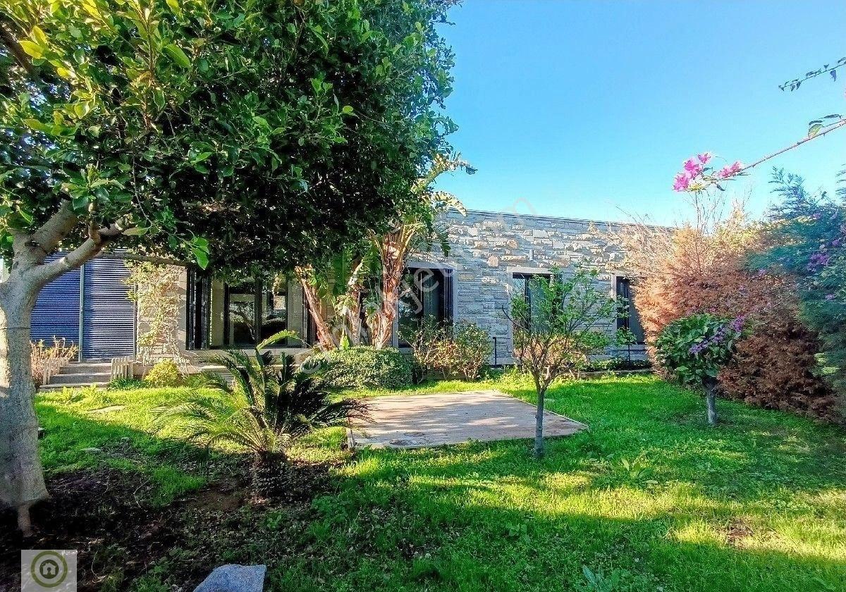 Bodrum Yahşi'de Sitede Satılık Denize Yakın 5+3 Geniş Bahçeli Dubleks Villa Esnek Kullanım Alanı - Görsel 16