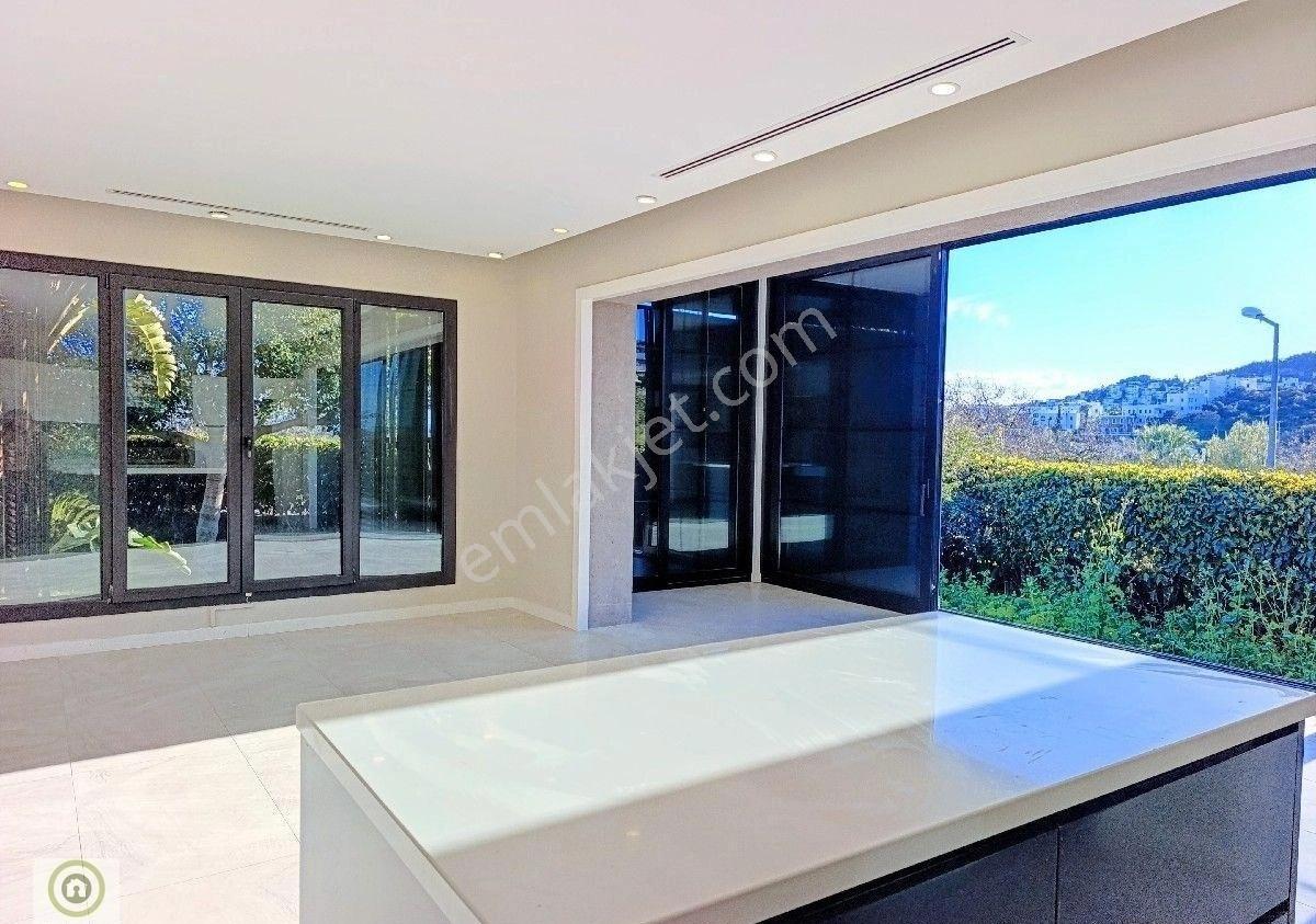 Bodrum Yahşi'de Sitede Satılık Denize Yakın 5+3 Geniş Bahçeli Dubleks Villa Esnek Kullanım Alanı - Görsel 10