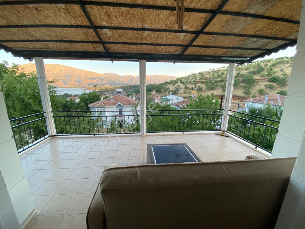 *nova* Sivrice'de Göl Manzaralı Satılık 4+1 Yazlık Villa - Görsel 18