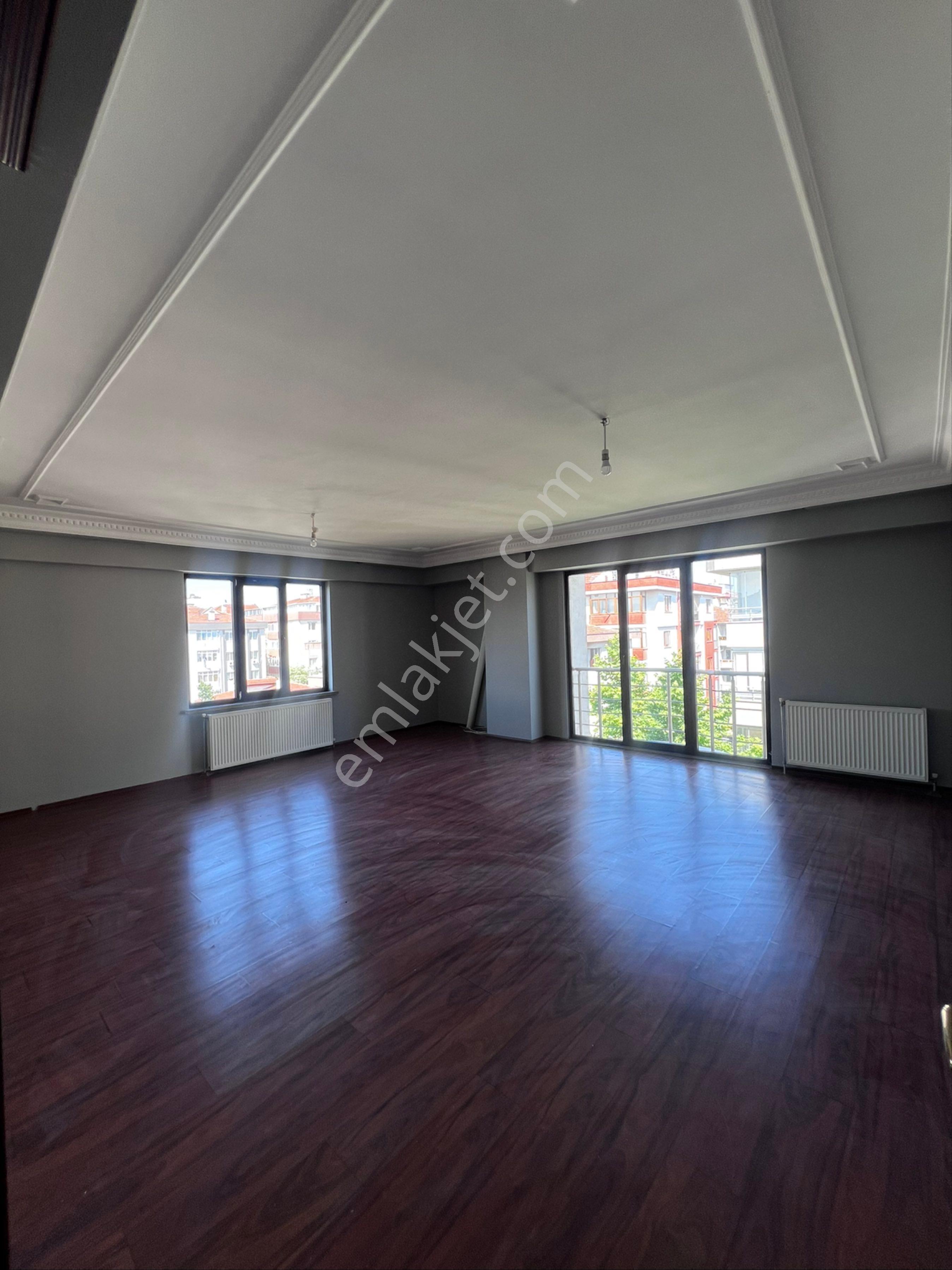 Remax Land Bahçelievler’de 5+1 Dubleks Satılık Daire - Görsel 32