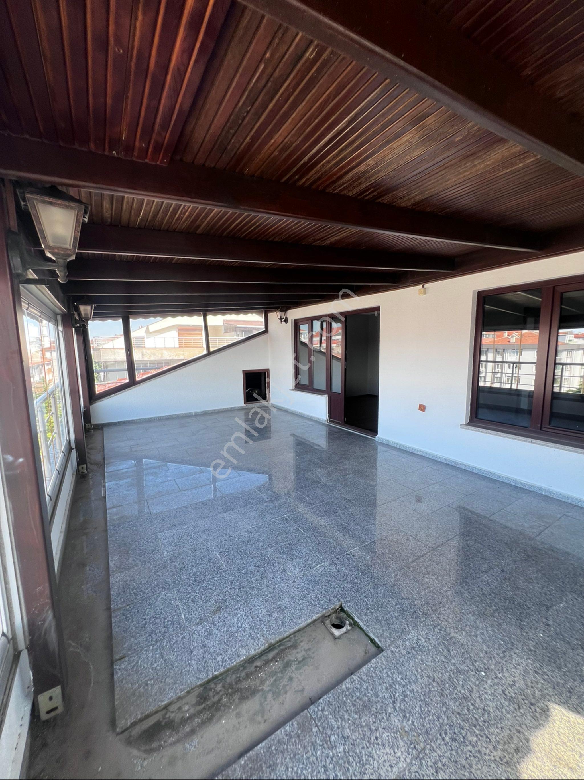 Remax Land Bahçelievler’de 5+1 Dubleks Satılık Daire - Görsel 6