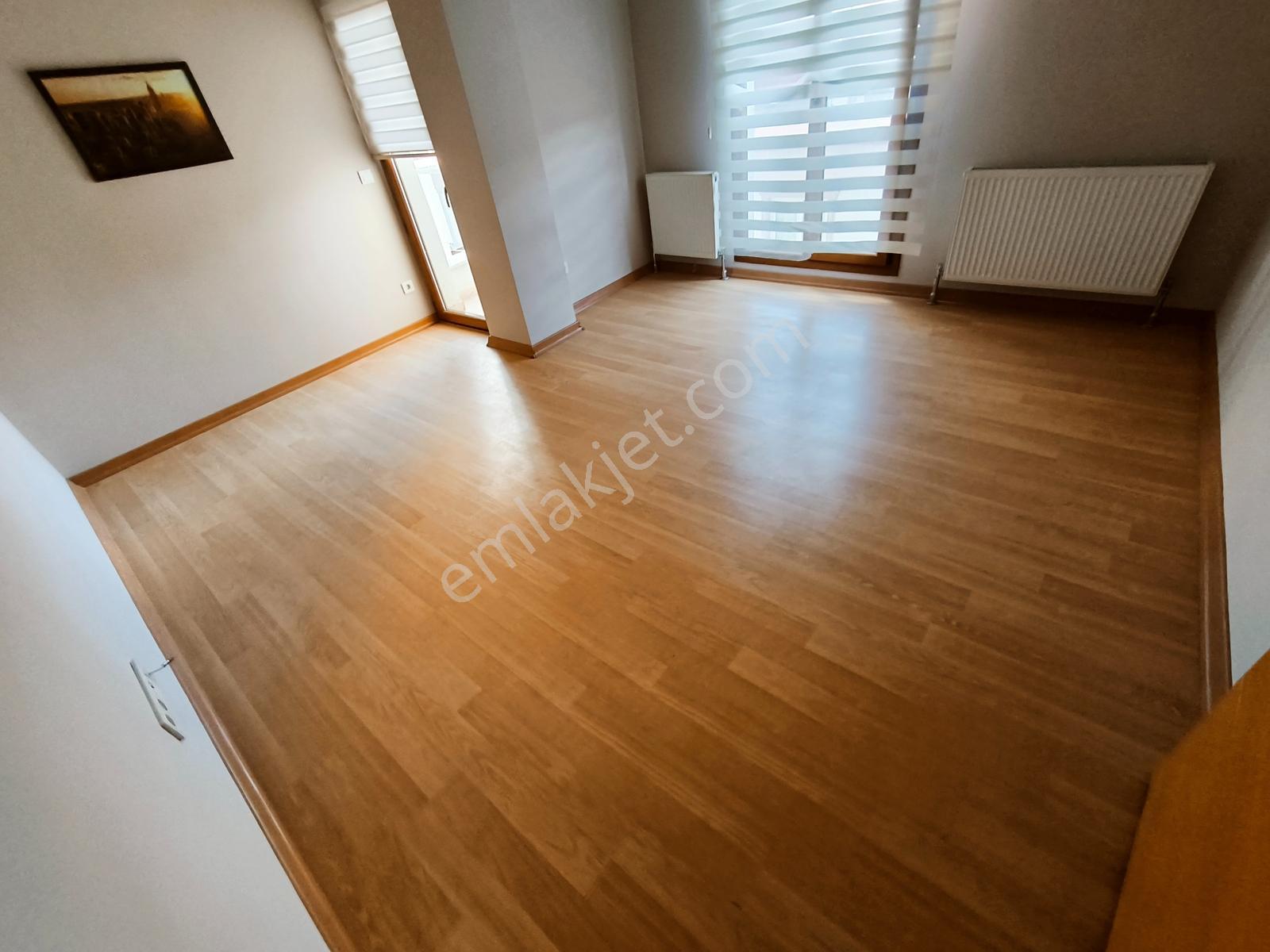 Yeni Evleneceklere Ve Aileye Uygun Genç Binada 2+1 Daire - Görsel 3