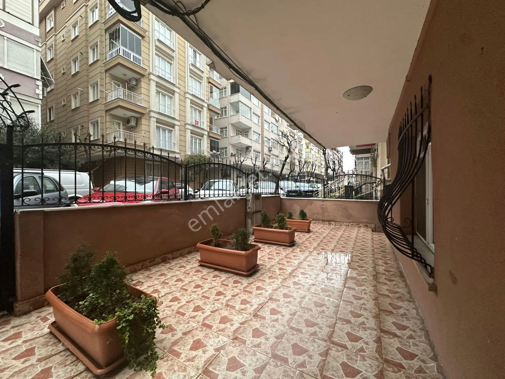 İstanbul House'dan Bahçelievler'de Eşyalı Asansörlü 3+1 Ara Kat - Görsel 3