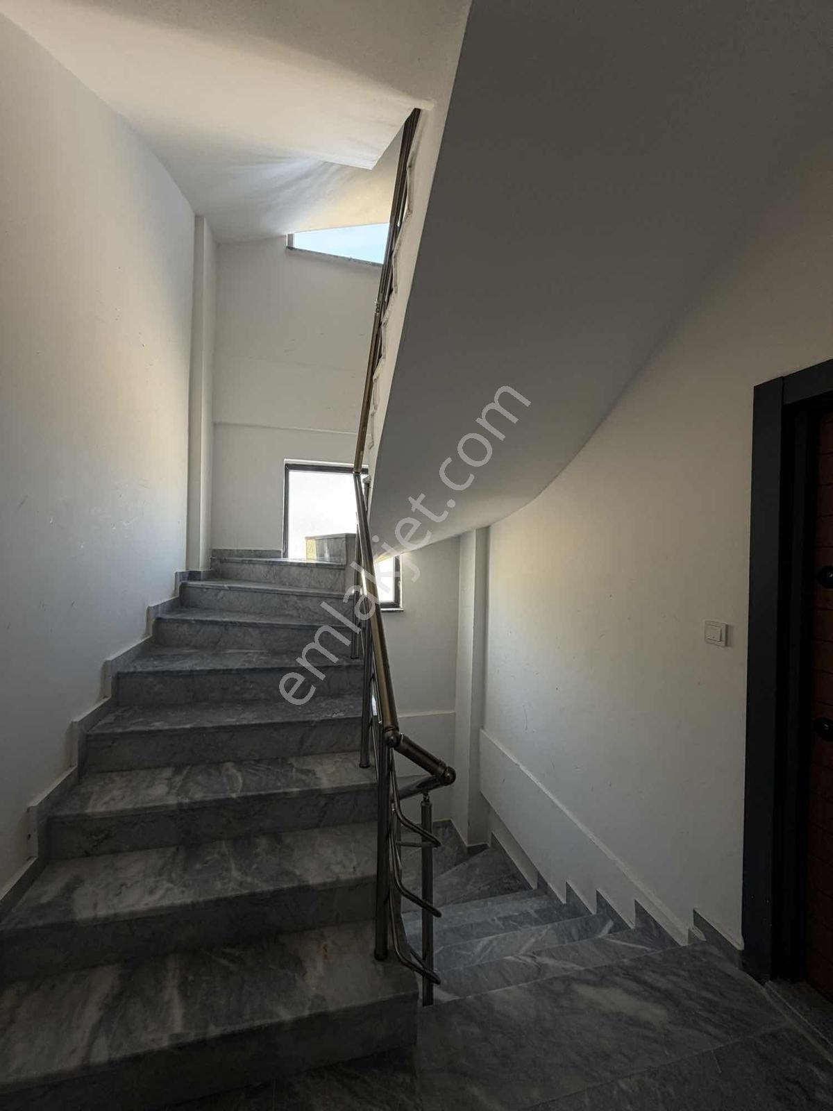 Ulucan'dan İnegöl Artriumda Havuzlu Satılık 1+1 Sıfır Daire - Görsel 11