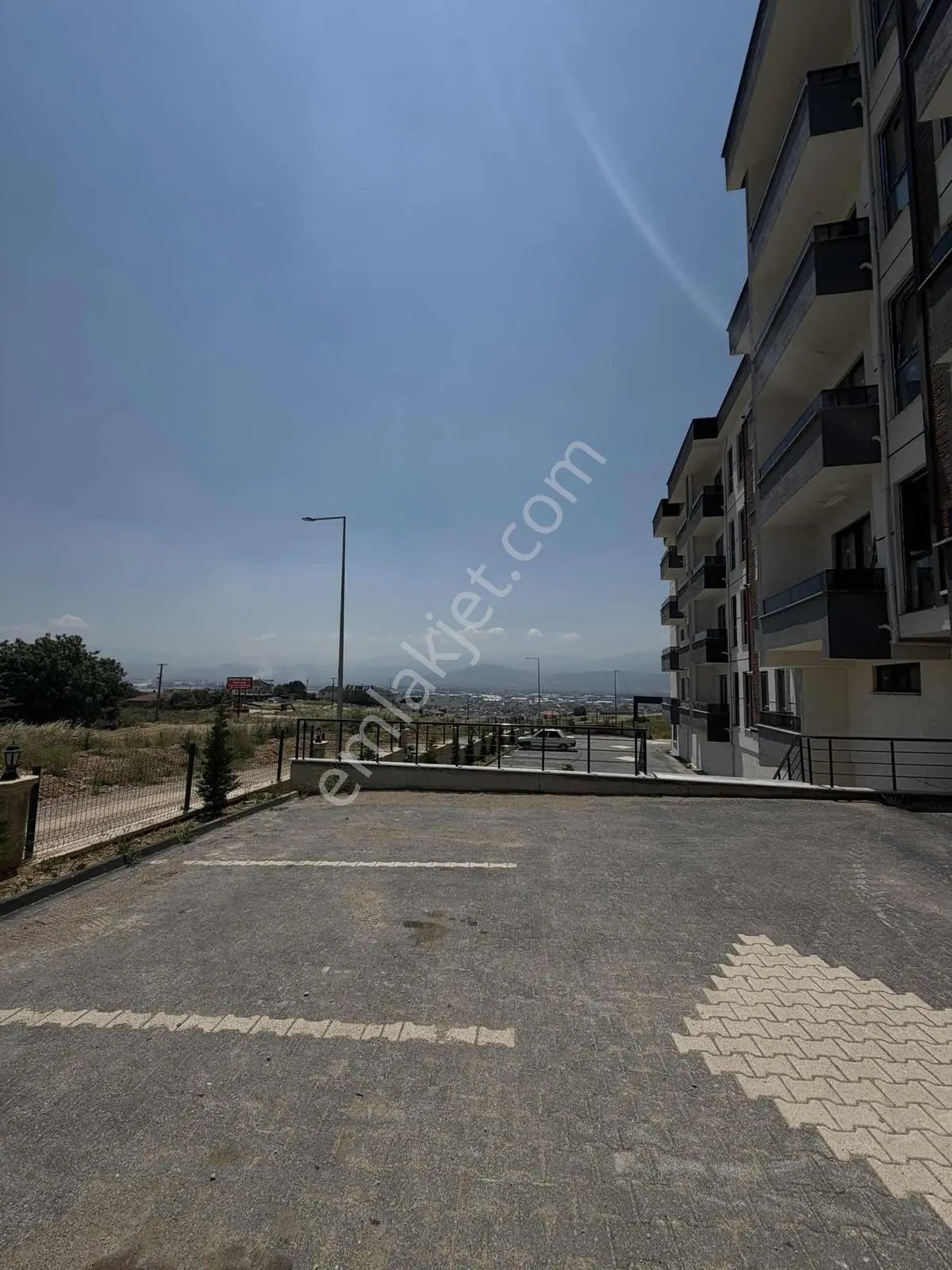 Ulucan'dan İnegöl Artriumda Havuzlu Satılık 1+1 Sıfır Daire - Görsel 3