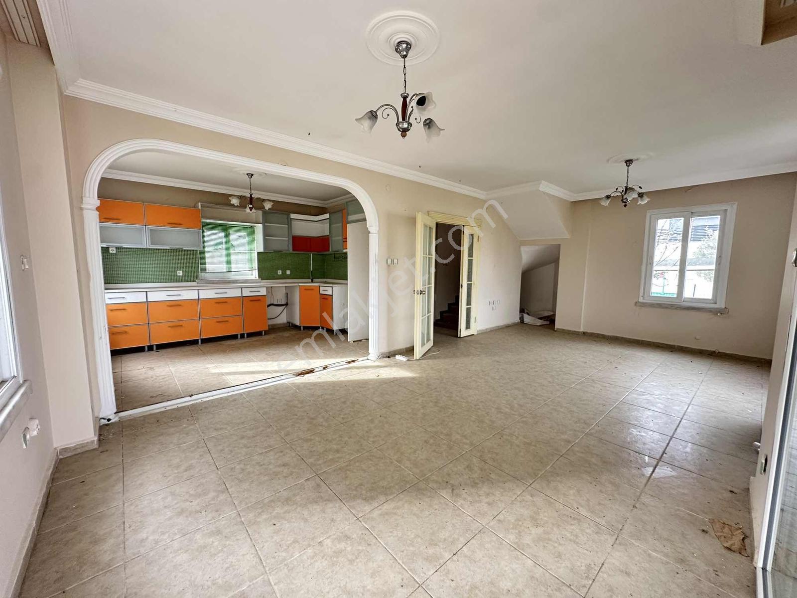 New Form'dan Kocahamzalı'da Satılık Tripleks Villa - Görsel 18