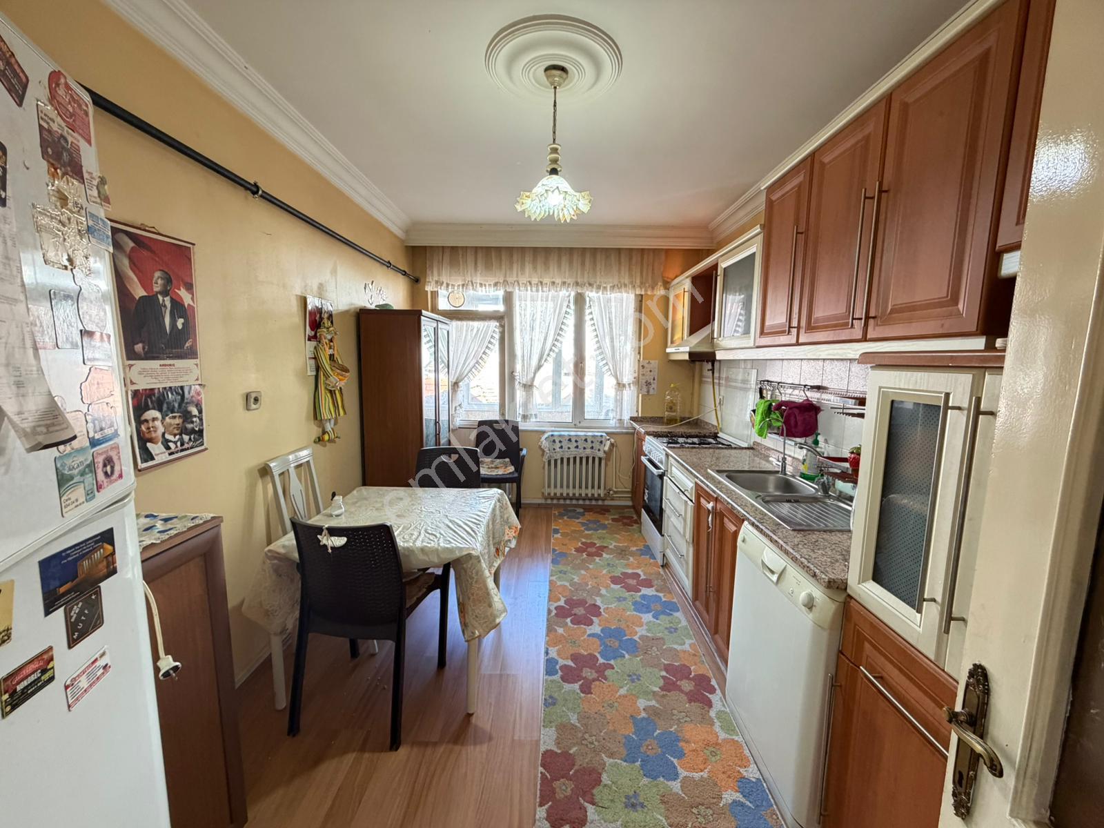 Remax Land Güvencesiyle Muhittinde Merkezi Konumda Kiralık 2+1 Daire - Görsel 8