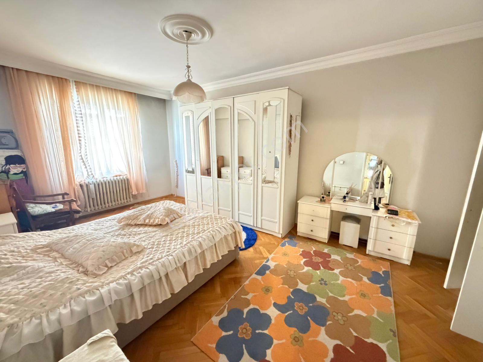 Remax Land Güvencesiyle Muhittinde Merkezi Konumda Kiralık 2+1 Daire - Görsel 10