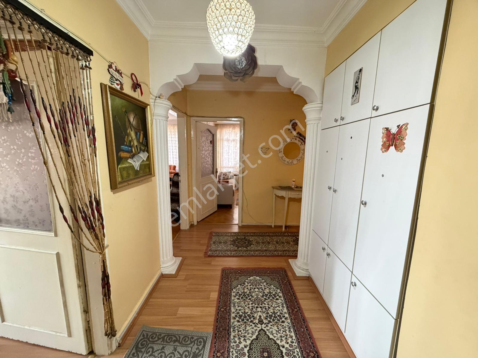 Remax Land Güvencesiyle Muhittinde Merkezi Konumda Kiralık 2+1 Daire - Görsel 4