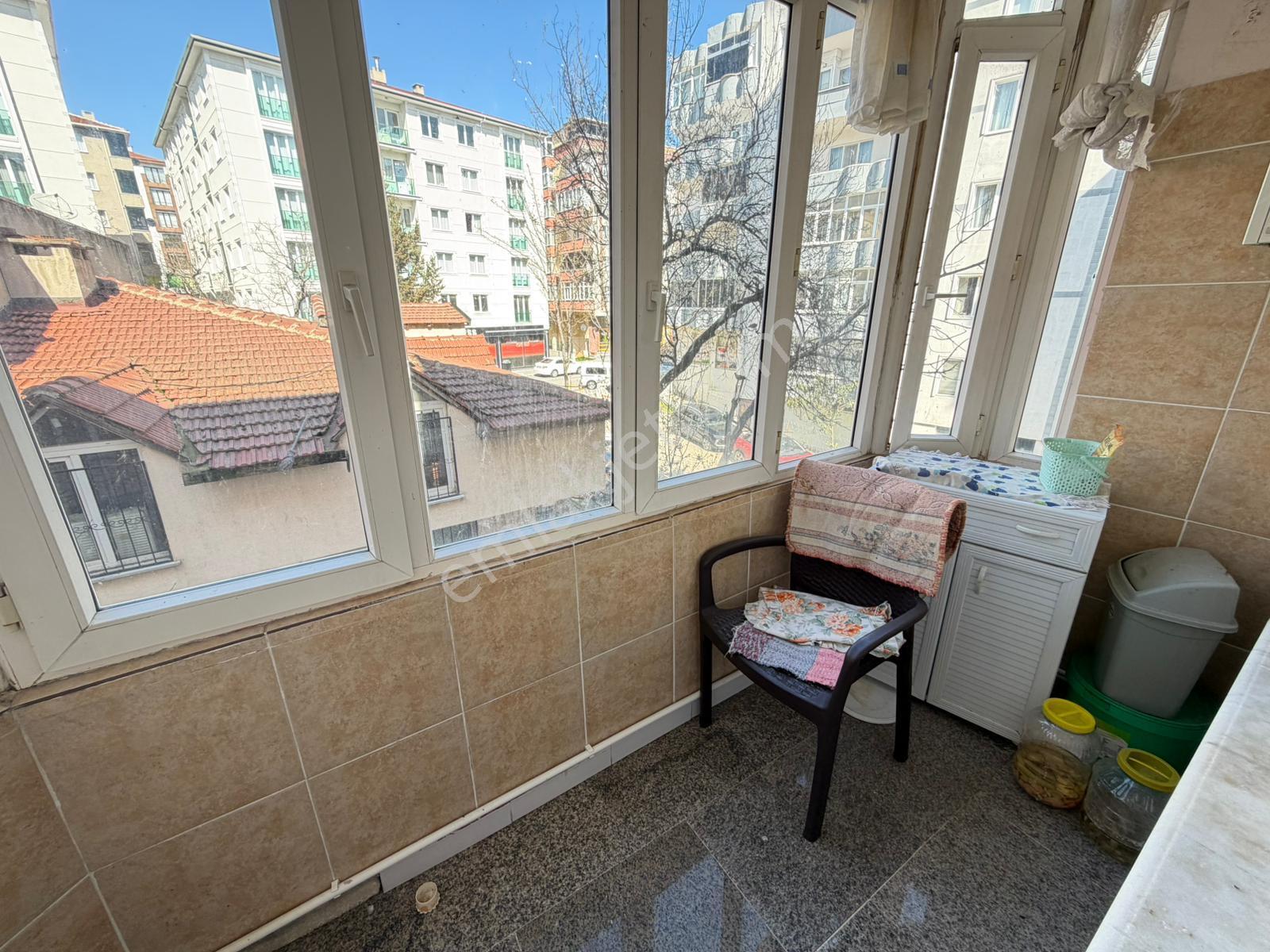 Remax Land Güvencesiyle Muhittinde Merkezi Konumda Kiralık 2+1 Daire - Görsel 15