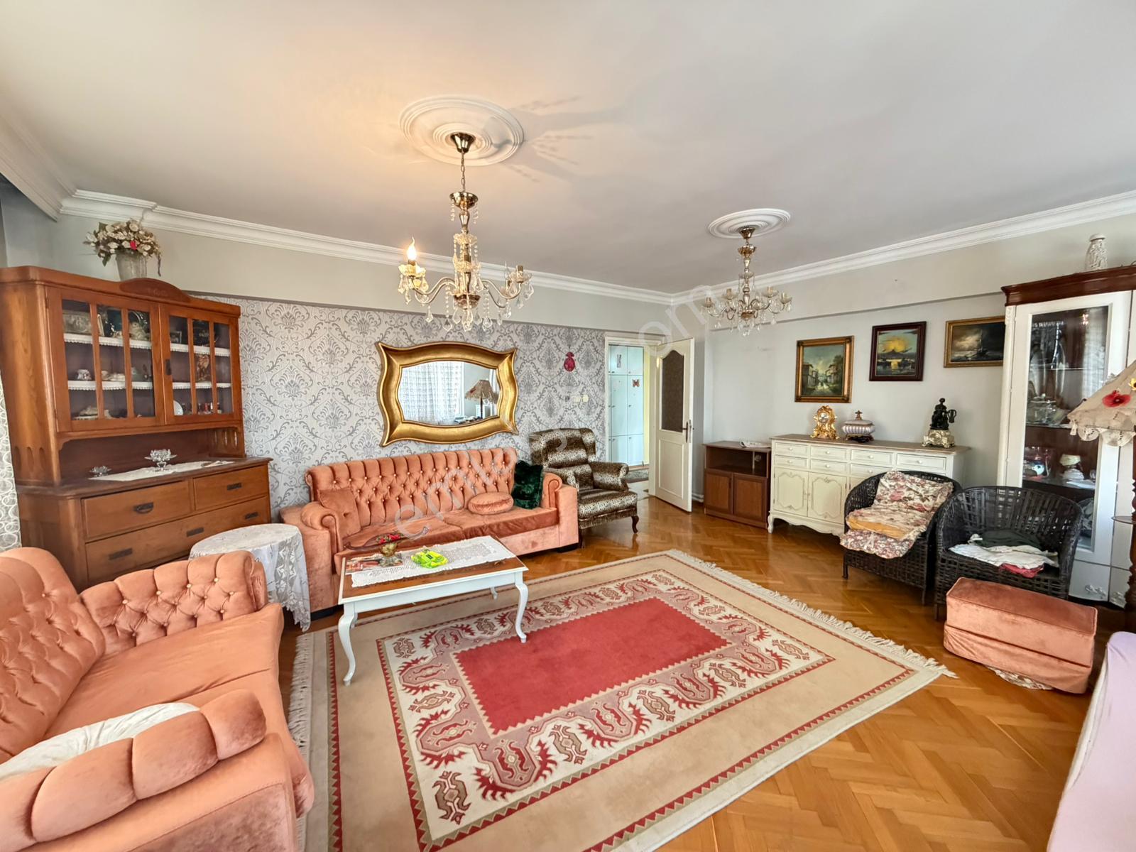 Remax Land Güvencesiyle Muhittinde Merkezi Konumda Kiralık 2+1 Daire - Görsel 6