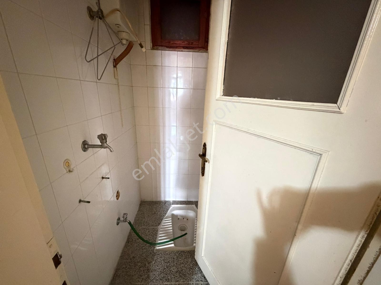 Remax Land Güvencesiyle Muhittinde Merkezi Konumda Kiralık 2+1 Daire - Görsel 14