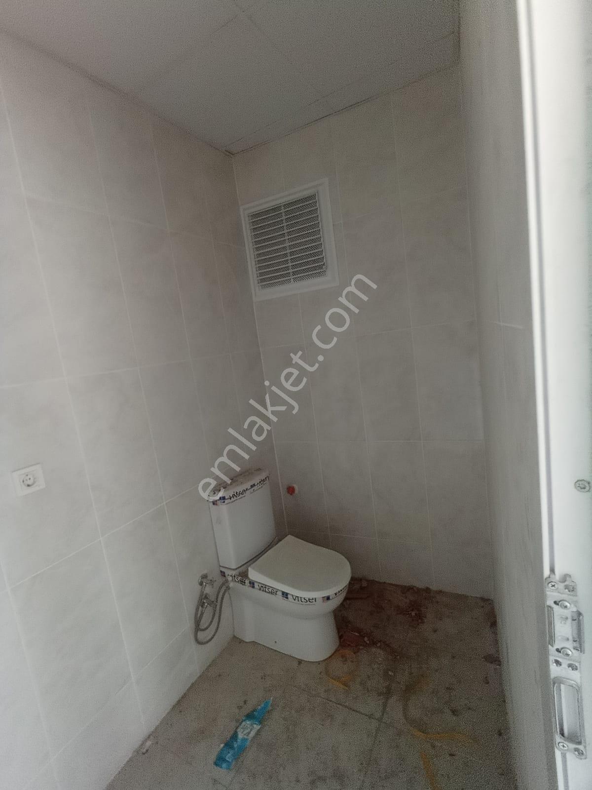 Fırsat Portföy! Buca Onat Caddesi Üzerinde Devren Değil, Kiralık - Görsel 7