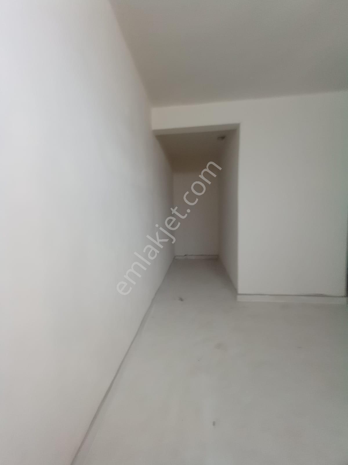Fırsat Portföy! Buca Onat Caddesi Üzerinde Devren Değil, Kiralık - Görsel 9
