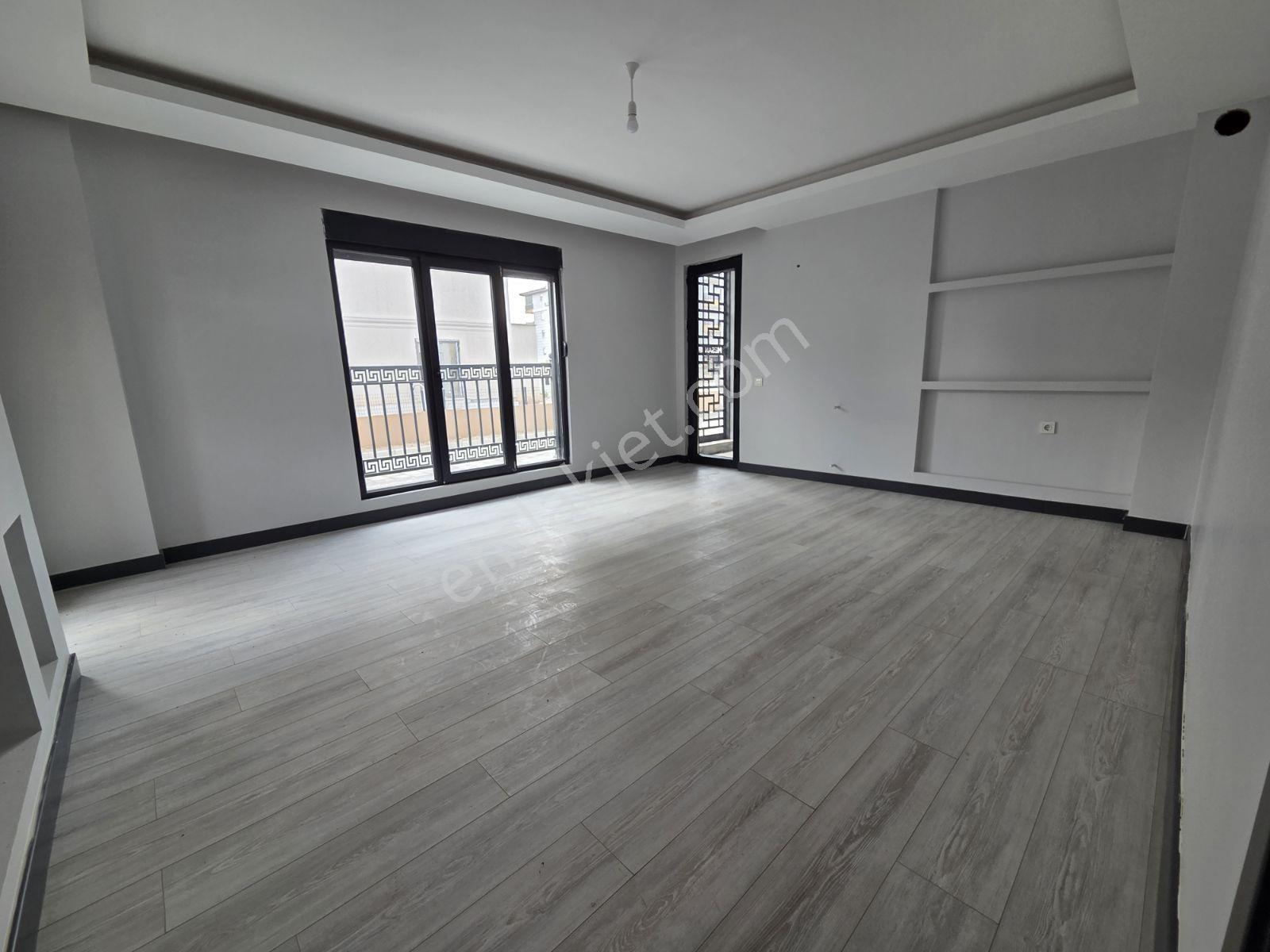 Termessos'un Karşısında Kiralık 100 M2 2+1 Giriş Daire - Görsel 17
