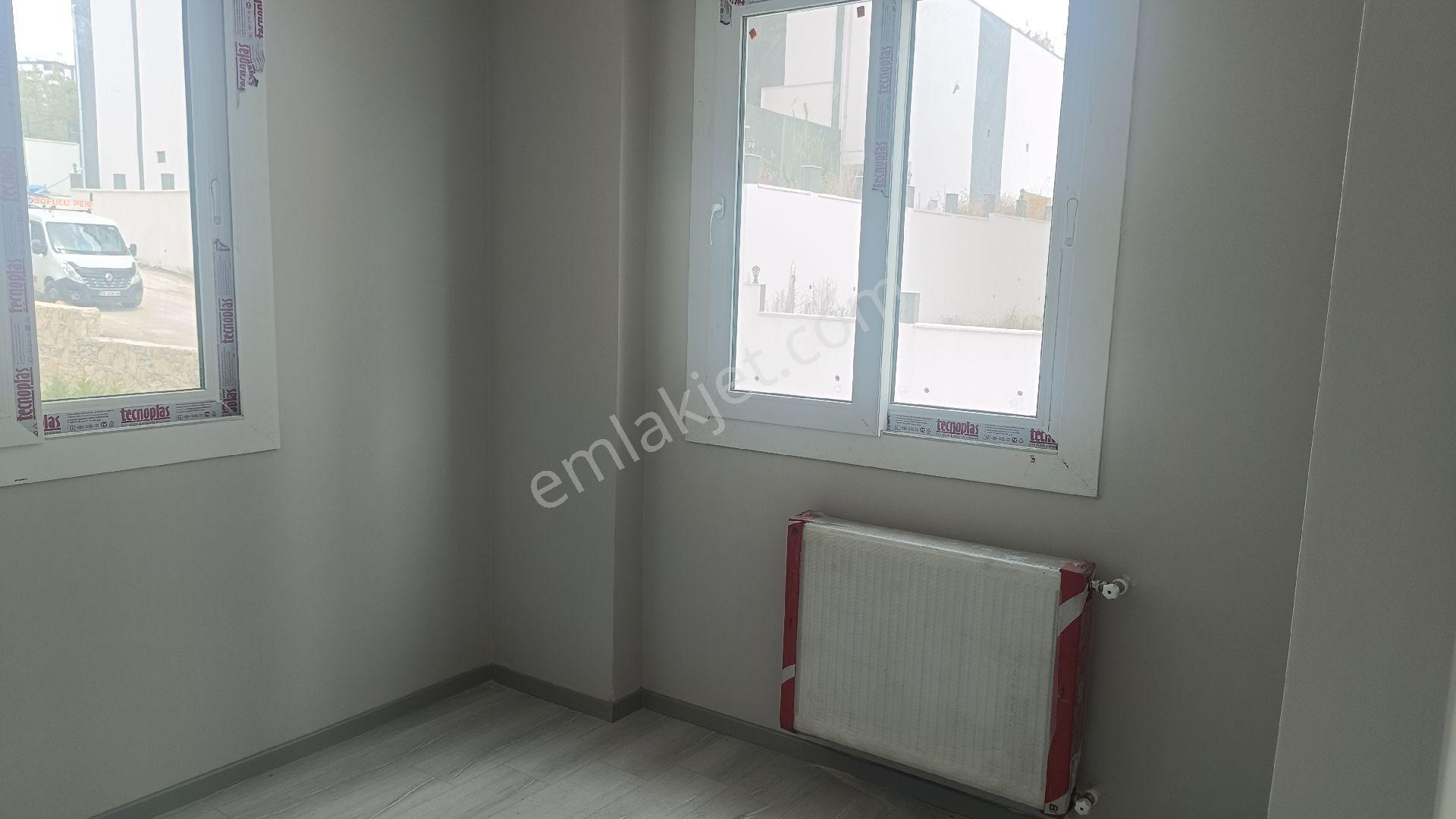Çınarlı'da 2+1 Hasarsız Lüks Kombili Ankastre Setli Kiralık Daireler - Görsel 9