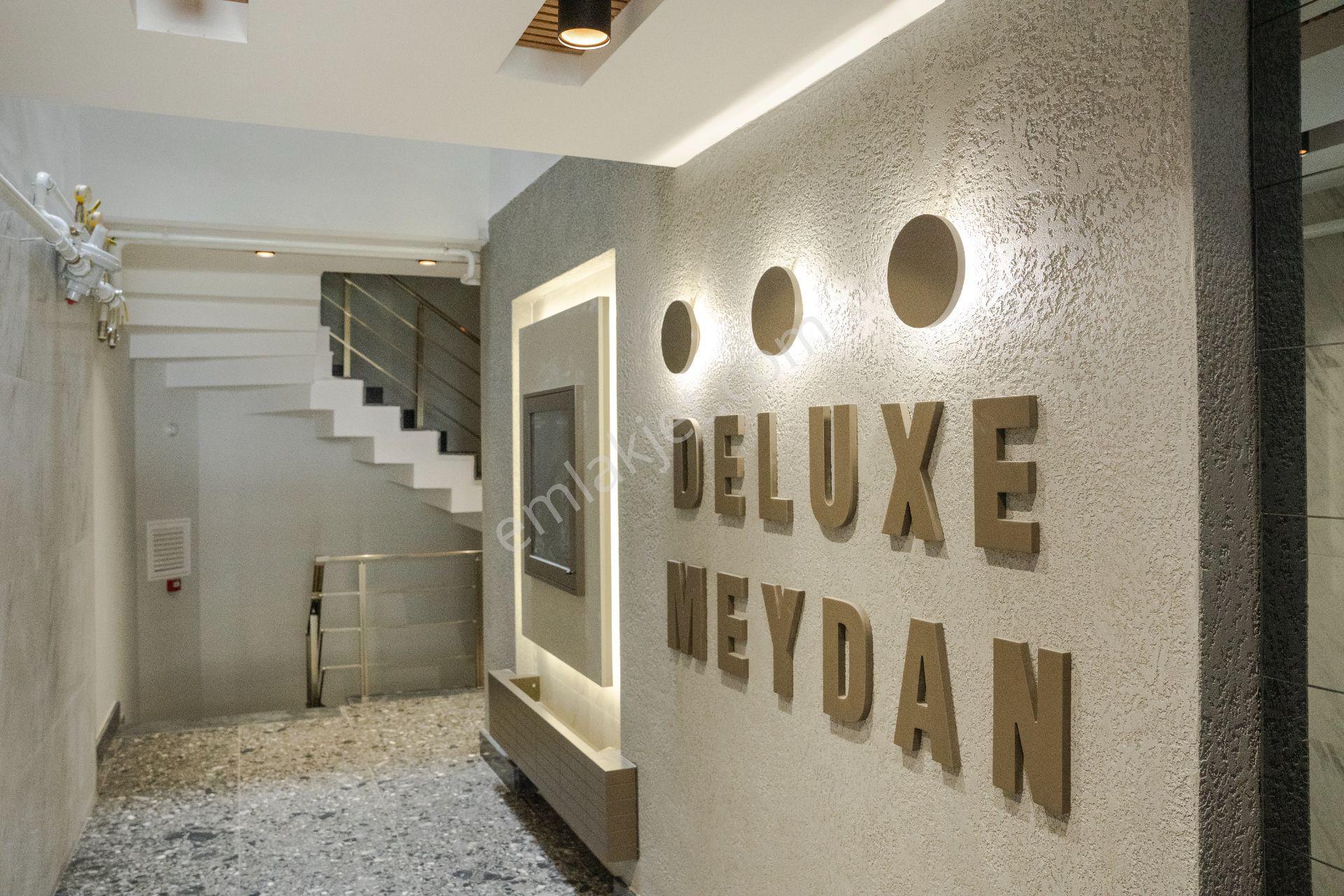 Meydan Kavşağında K.otoparklı Site İçi Lüks 2+1 Daire - Görsel 20