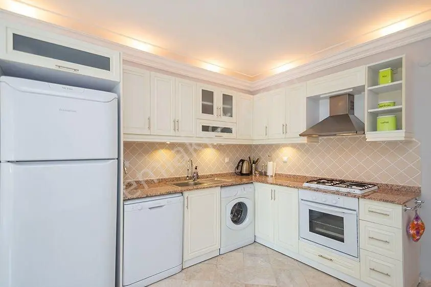 Alanya Merkezde 1+1 Satılık Eşyalı Daire Kaçmaz Fırsat! - Görsel 5