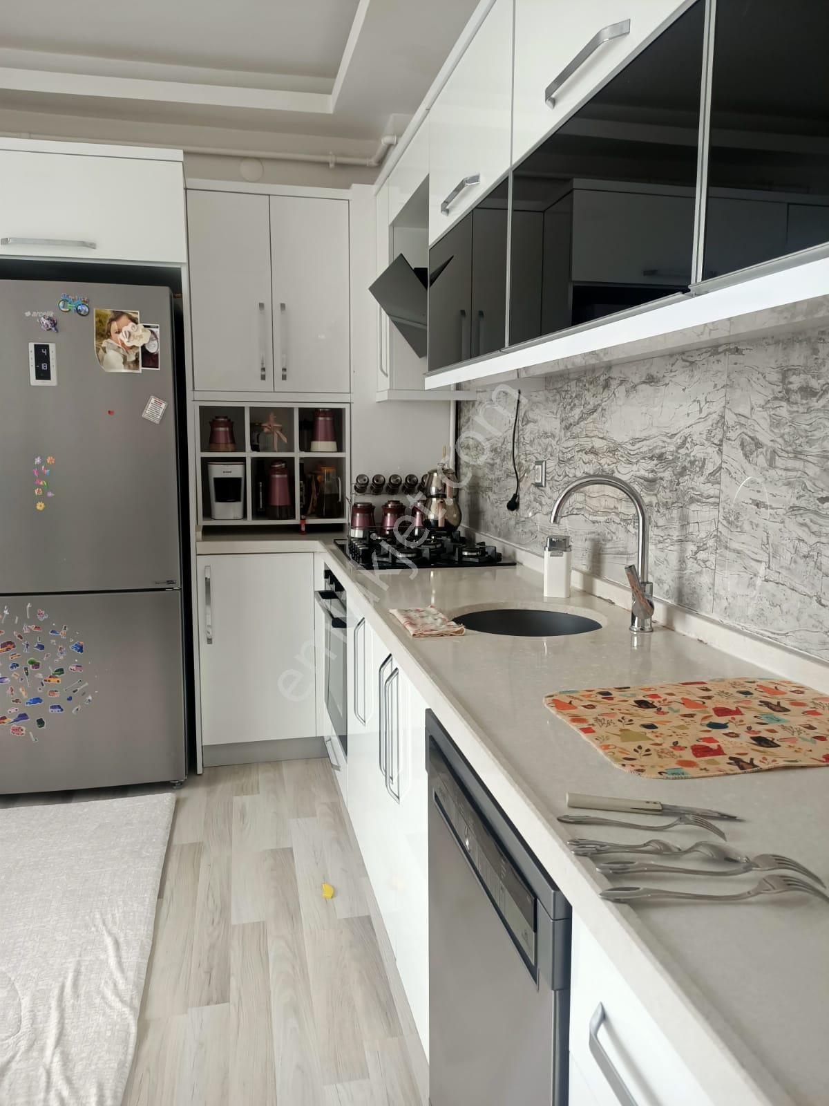 Atılım Gold Emlak'tan Dadaşkent'te Özel Kilerli, Kapalı Otoparklı 3+1 Lüx Ara Kat - Görsel 14