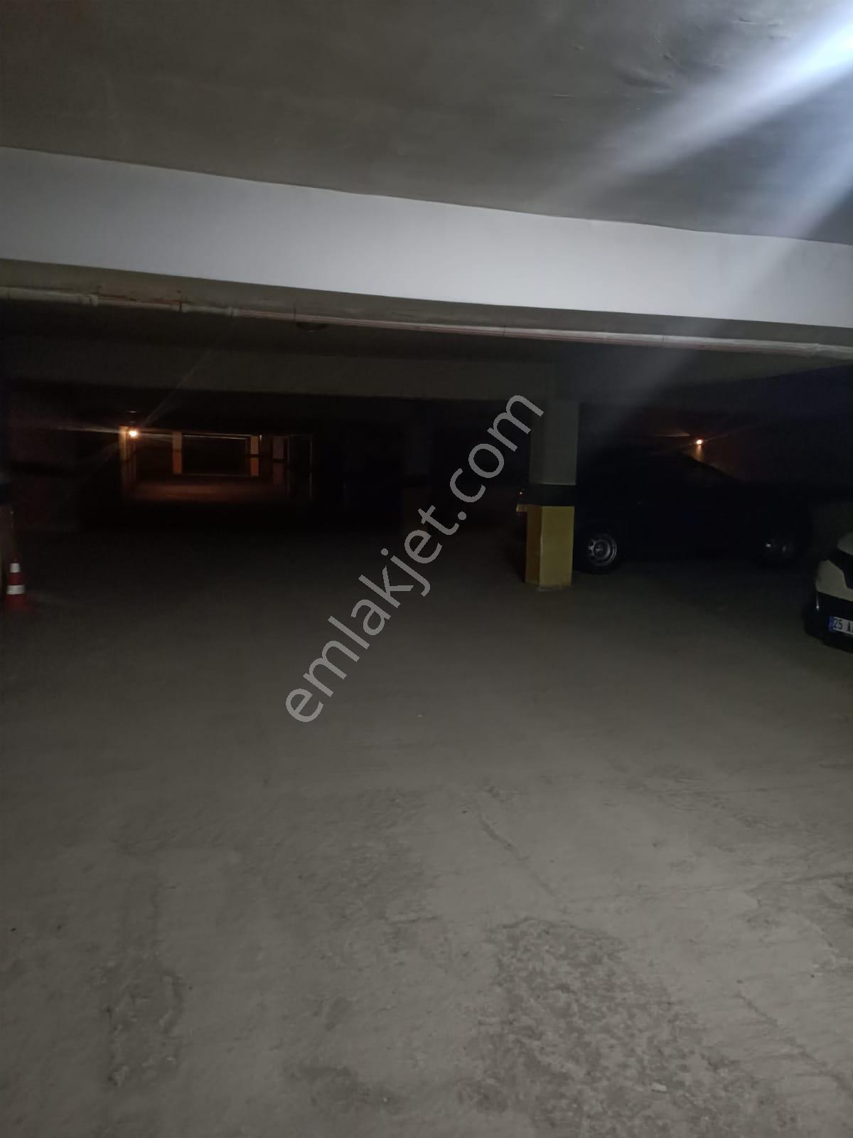 Atılım Gold Emlak'tan Dadaşkent'te Özel Kilerli, Kapalı Otoparklı 3+1 Lüx Ara Kat - Görsel 12