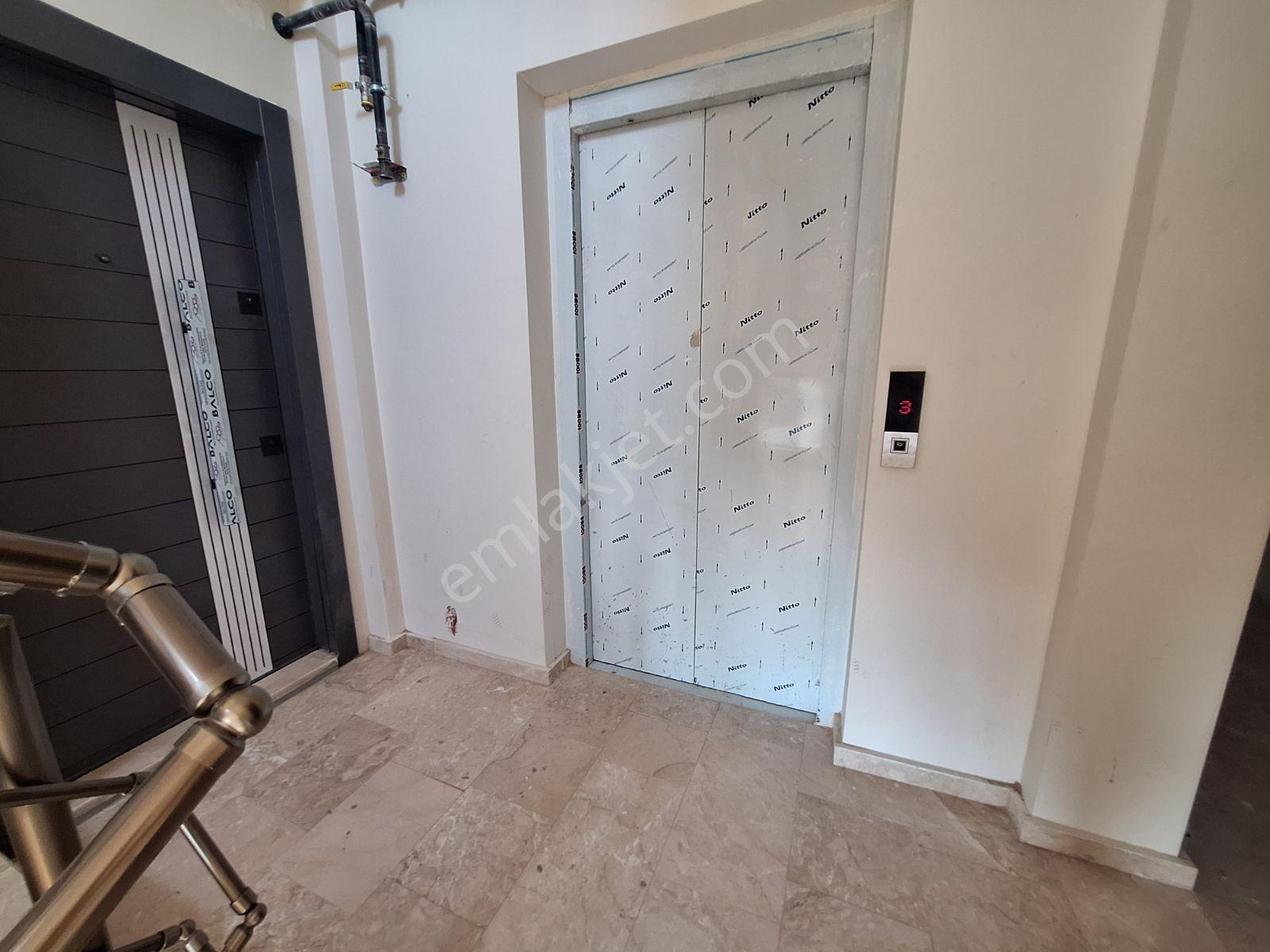 Çayırova Kiralık 3+1 Geniş Üst Dubleks Asansörlü Sıfır Özg.mah - Görsel 27