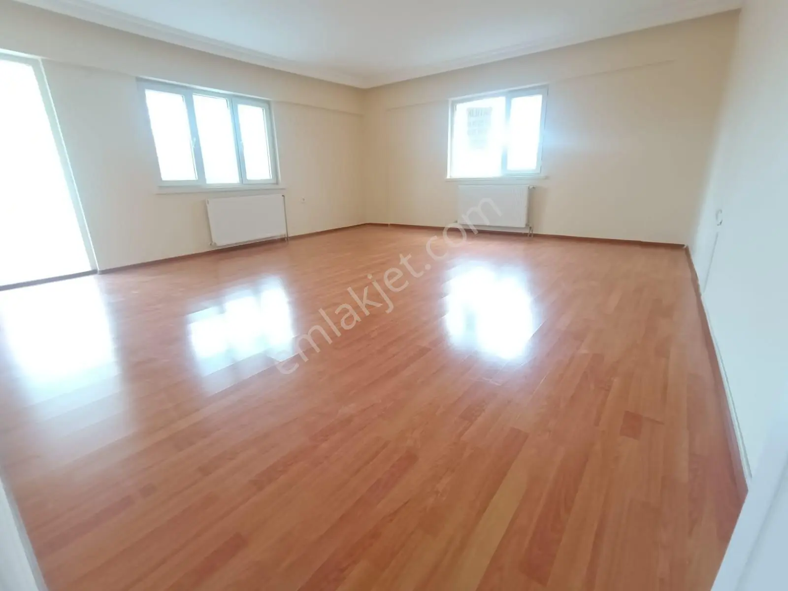 Bankalar -çarşı -tüm Avm Ler -gimsa Cadde Yanı Sitede 140 M2 3+1