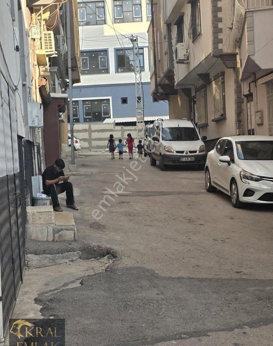 İstiklal Mahallesin De Satılık Daire - Görsel 13