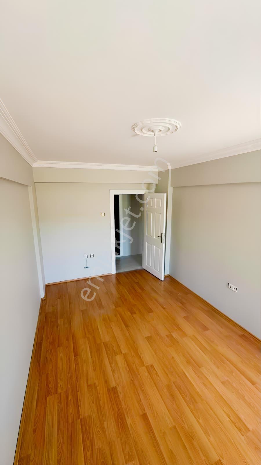 Kiralık 3+1 Daire - Görsel 13