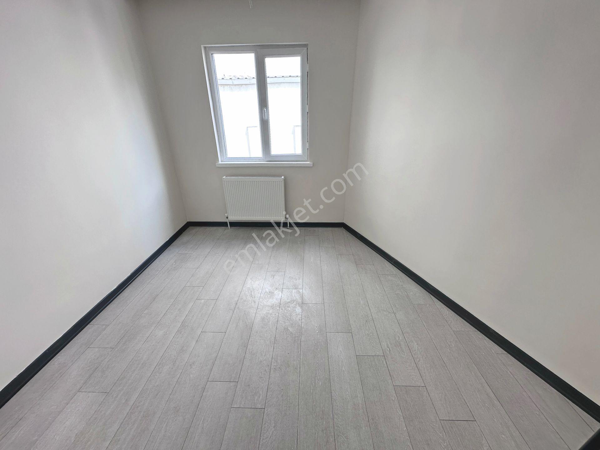 Bahçelerüstü Mahallesinde Ara Katta Sıfır 2+1 Kiralık Daire - Görsel 9