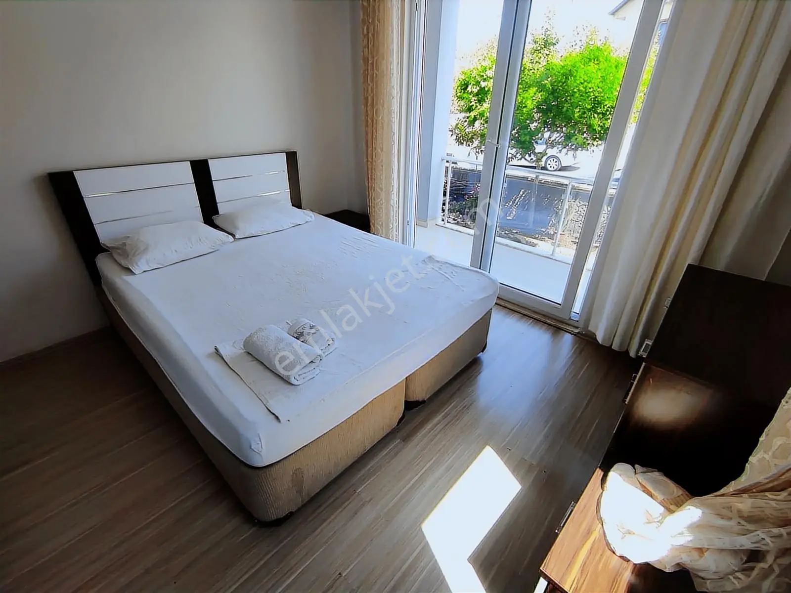 Çatalarik' Ta Uzun Dönem Kiralık Eşyalı 2+1 Daire - Görsel 4