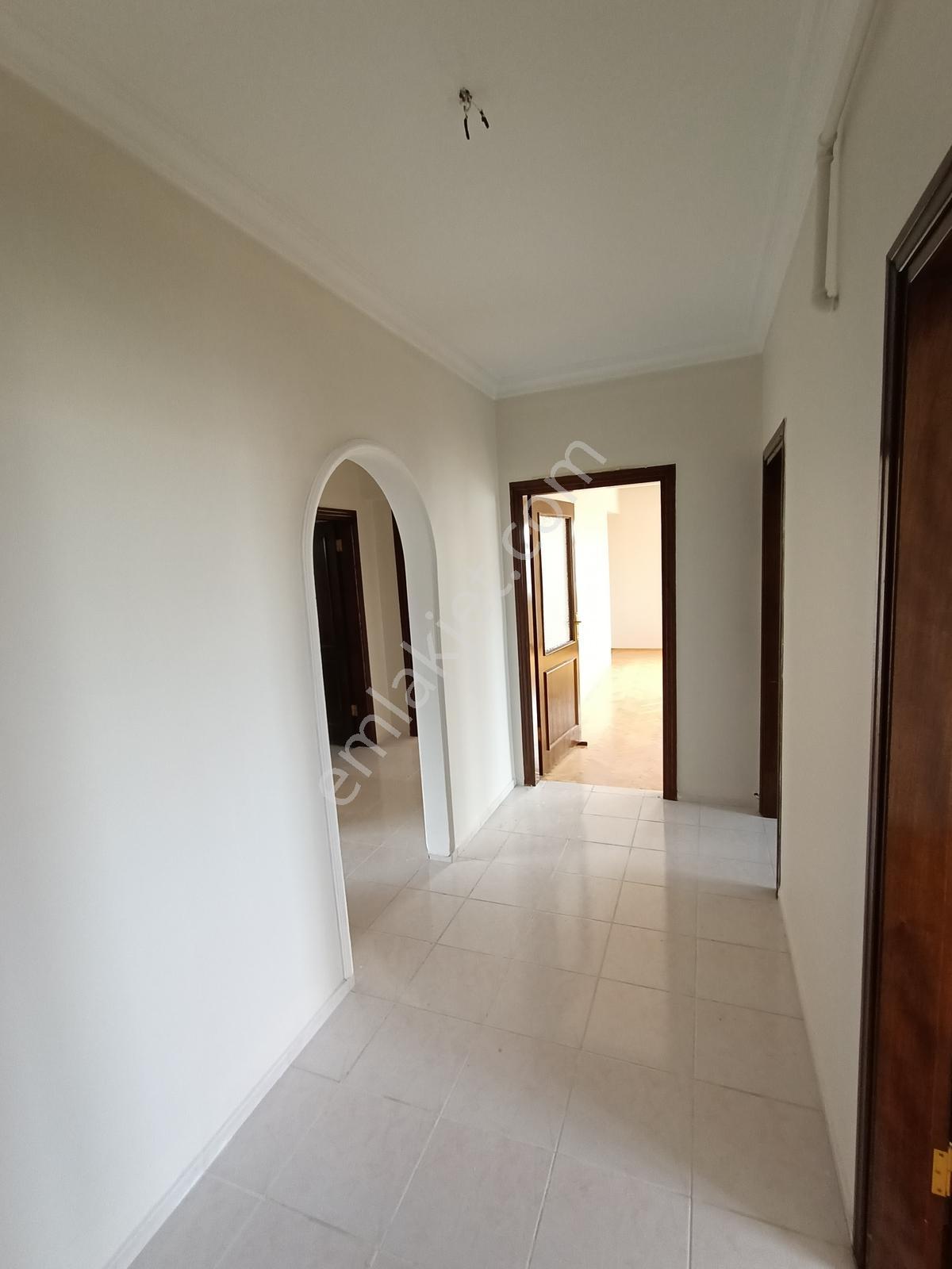 Akgün'den Atalar'da 3+1 Çok Geniş Arakat Kiralık Daire - Görsel 23