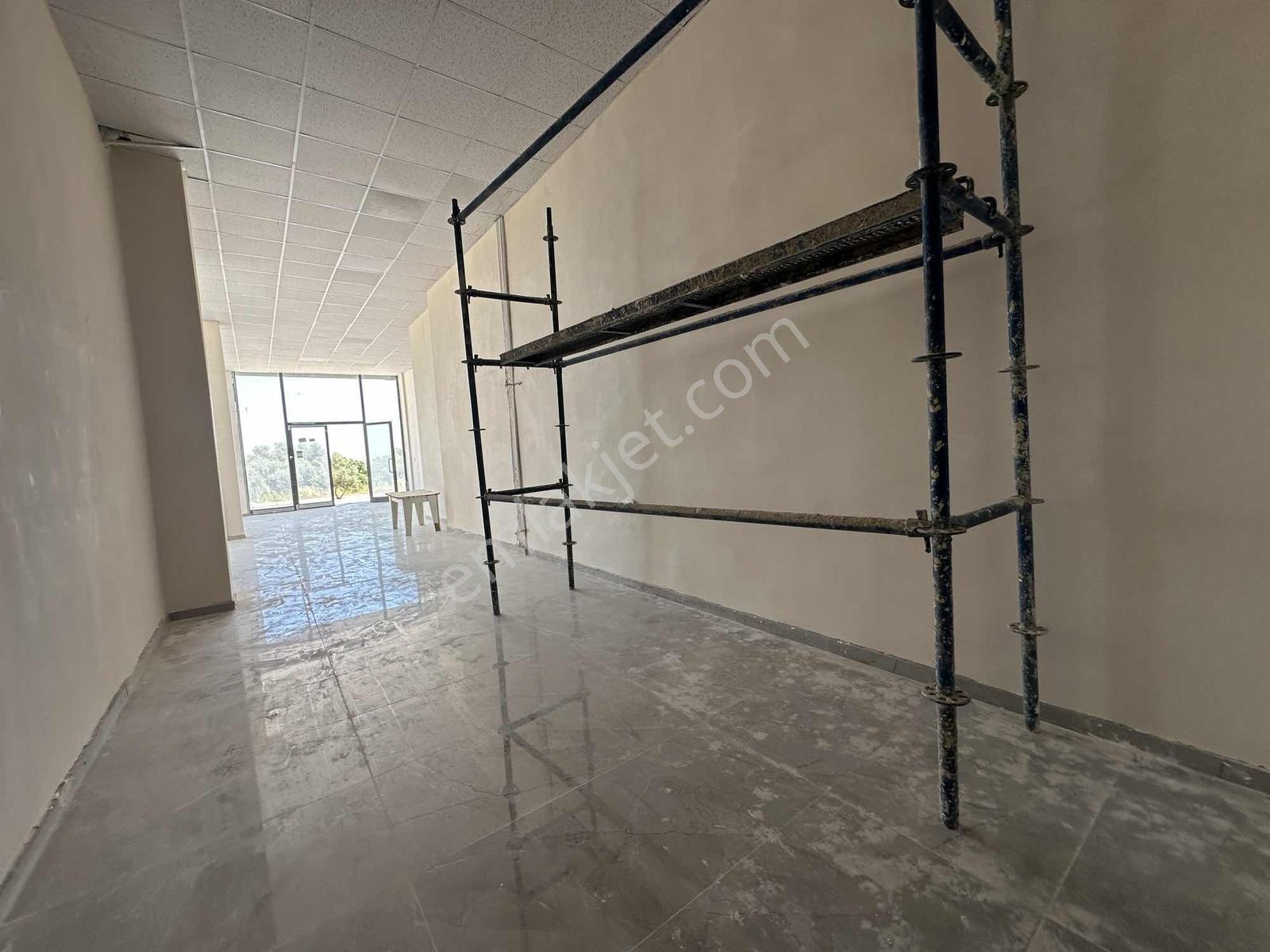 F.çakmak'ta 200 M2 Kiralık Dükkan Cadde Üzeri - Görsel 4