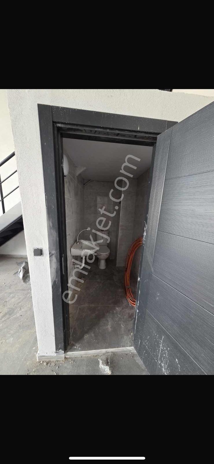 140 M2 Yalova-bursa Anayola Yakın İş Merkezinde Köşe Dükkan - Görsel 11