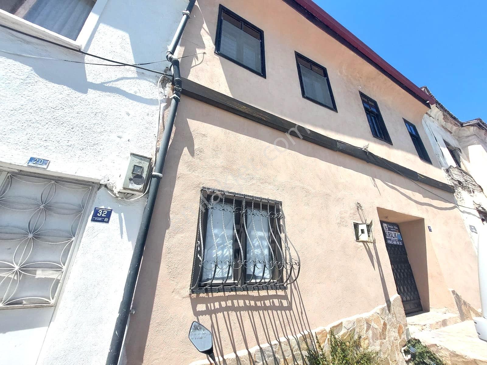Kuşadası Merkez Ticari/mesken Eşyalı/eşyasız Satılık 3+1 Taş Ev - Görsel 32