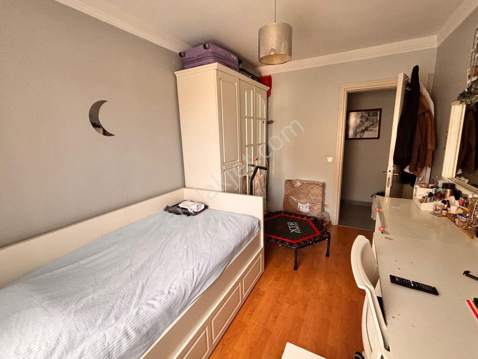 Avrupa 1'de 141m² 3+1 Peyzaj Tadilatlı Satılık Köşe Daire - Görsel 7