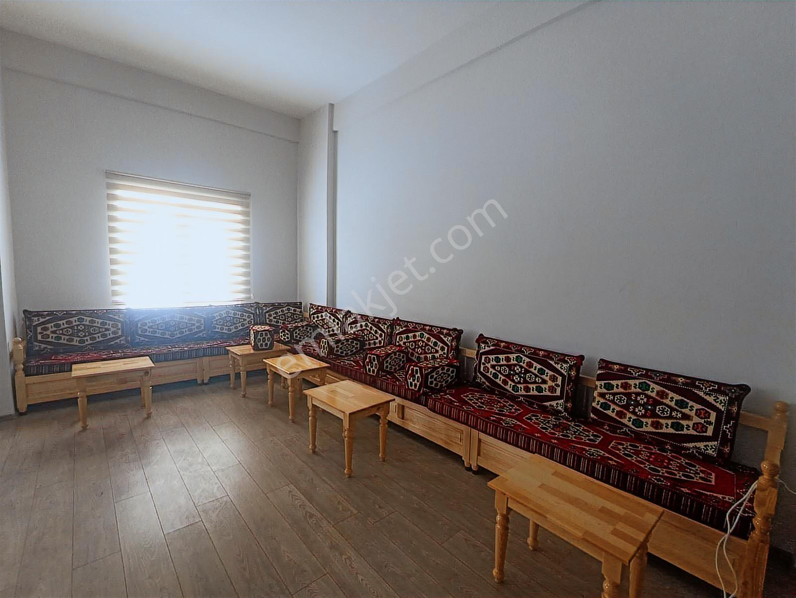 Emlak Dünyası Florya Sitesinde Özel Cephelisatılık 4+1 Daire - Görsel 25