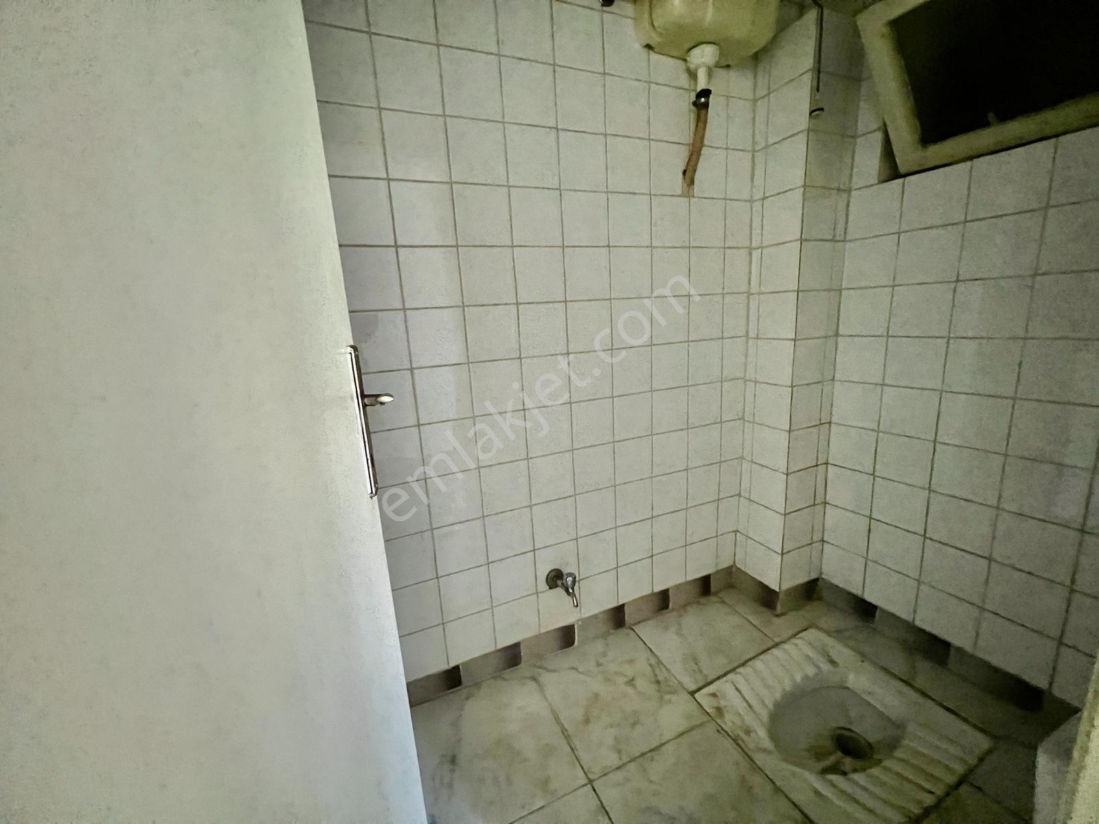 Emlakevim - Sakarya Hendek Yeni Mahallede 3+1 Kiralık Daire !! - Görsel 8