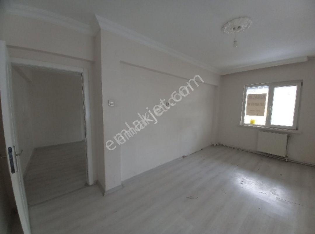 Selçuklu Mahallesi Yüksek Giriş 2+1 Salona Bir Oda Bağımlı İskansız - Görsel 13