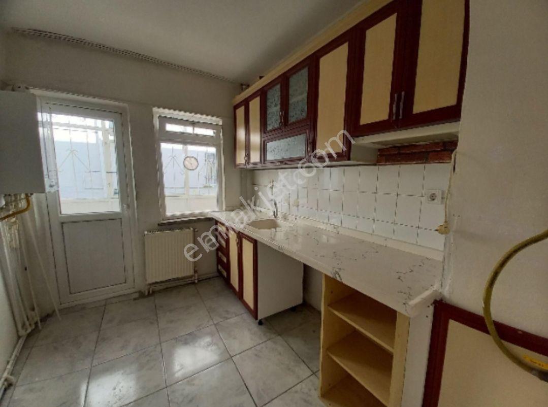 Selçuklu Mahallesi Yüksek Giriş 2+1 Salona Bir Oda Bağımlı İskansız - Görsel 7