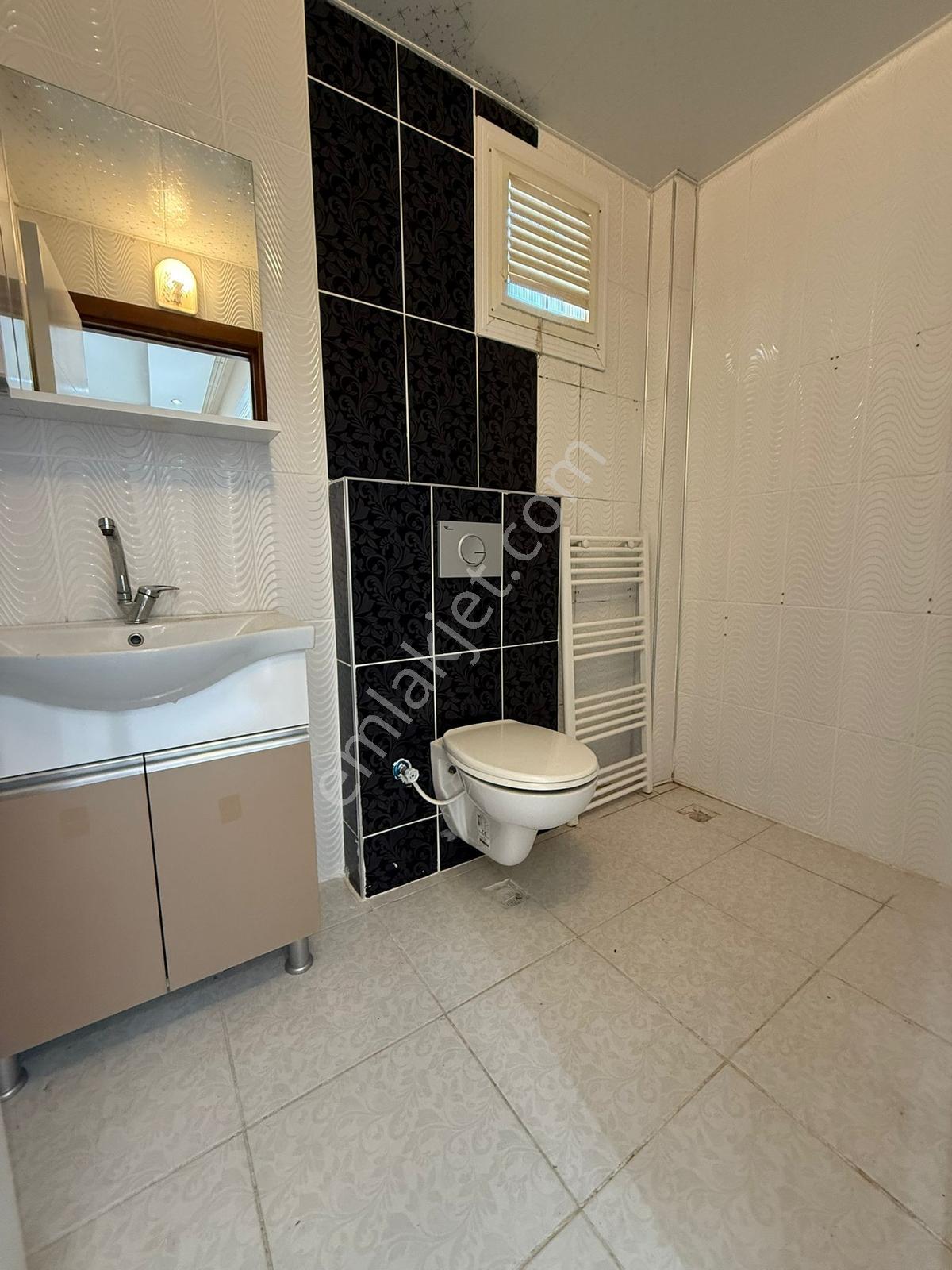 Han Emlak'tan Merkez Mah'de Doğalgazlı Kiralık Geniş 2+1 - Görsel 8