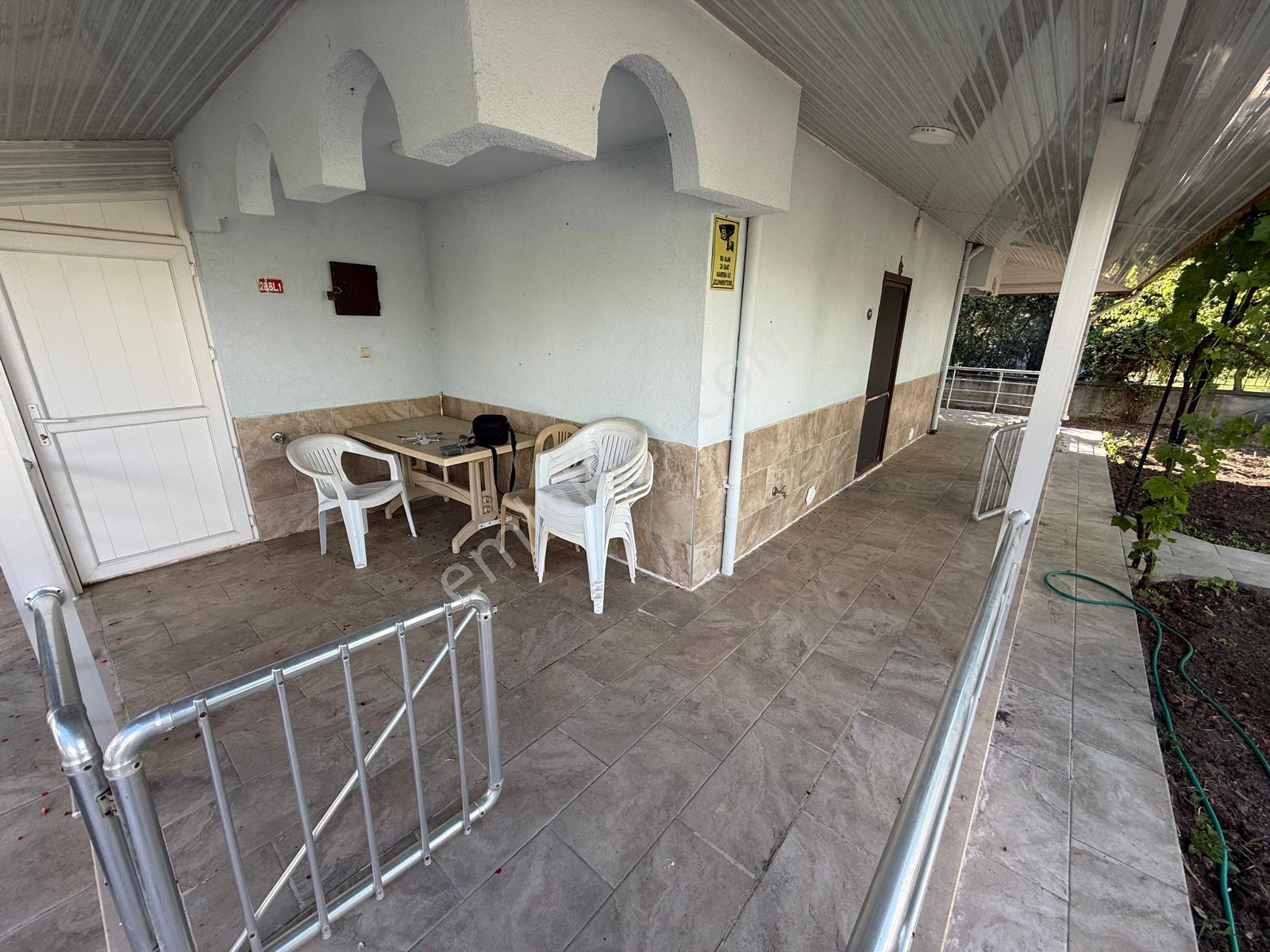 İzmir Dikili Salihleraltında Başaran Sitesinde Satılık 3+1 Villa - Görsel 32
