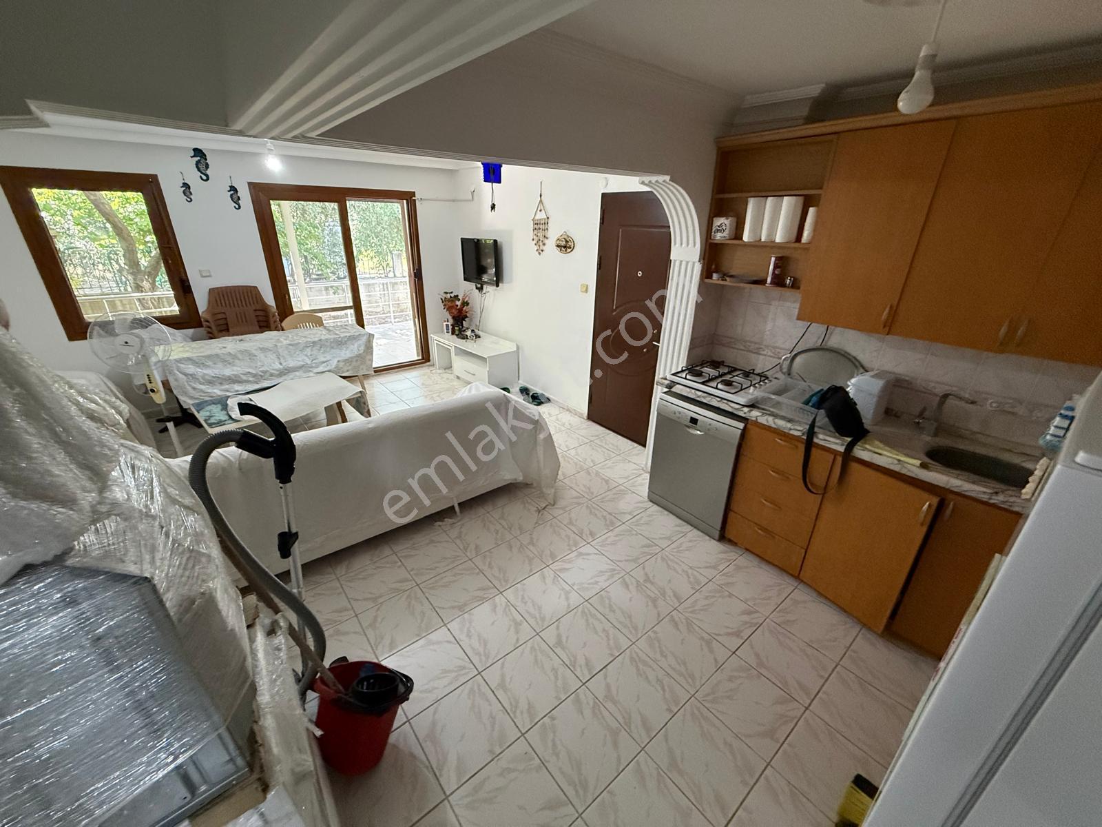 İzmir Dikili Salihleraltında Başaran Sitesinde Satılık 3+1 Villa - Görsel 14