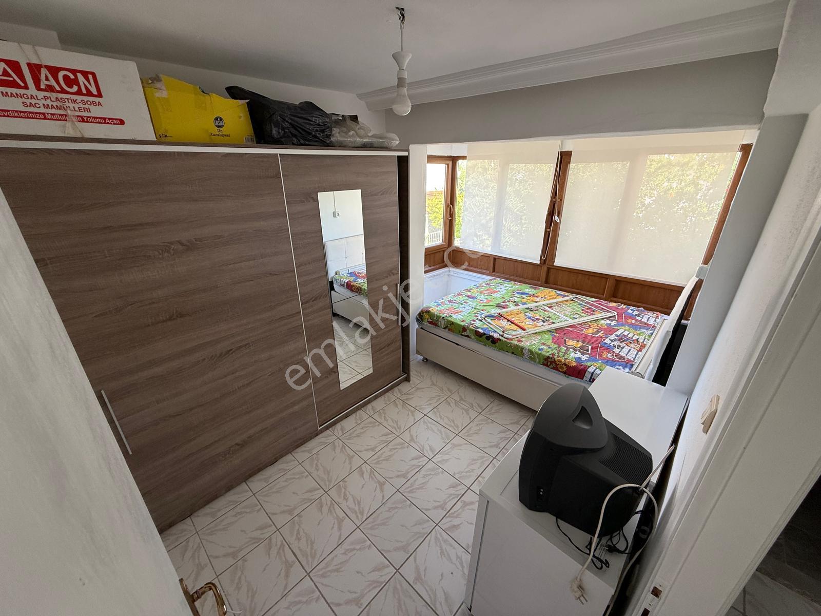 İzmir Dikili Salihleraltında Başaran Sitesinde Satılık 3+1 Villa - Görsel 24