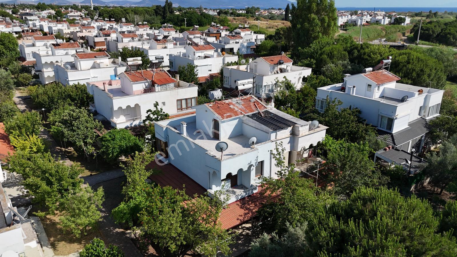 İzmir Dikili Salihleraltında Başaran Sitesinde Satılık 3+1 Villa - Görsel 5