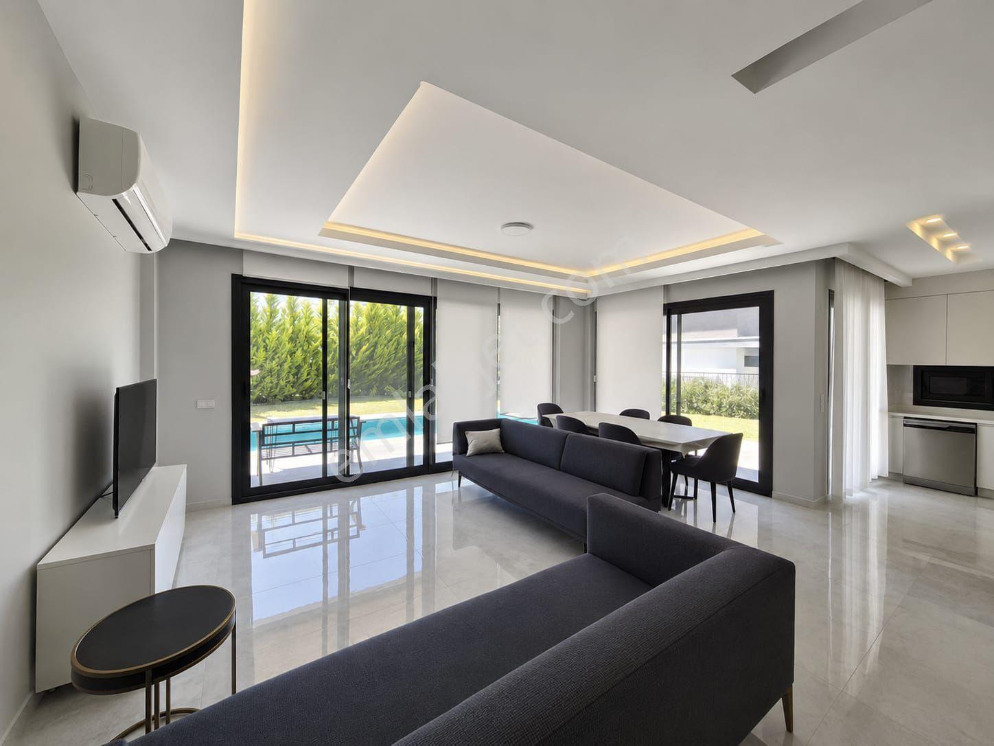 Bağımsız 500m² Arsa Payı 4+1 Özel Havuzlu Dublex - Görsel 10