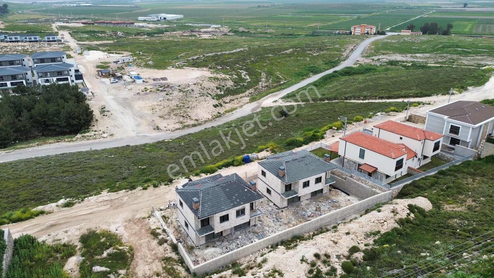 Seyrek Villa Kentte Satılık Vila