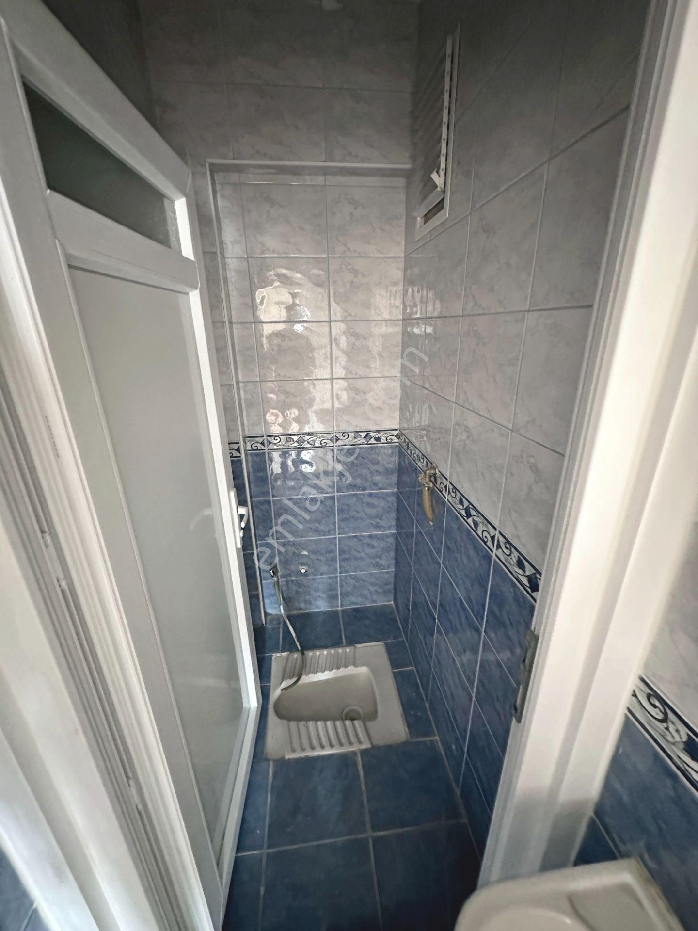 Demirlibahçe Tren Yakını Asansörlü Geniş Yapılı Kilerli 3+1 Kiralık Daire - Görsel 21