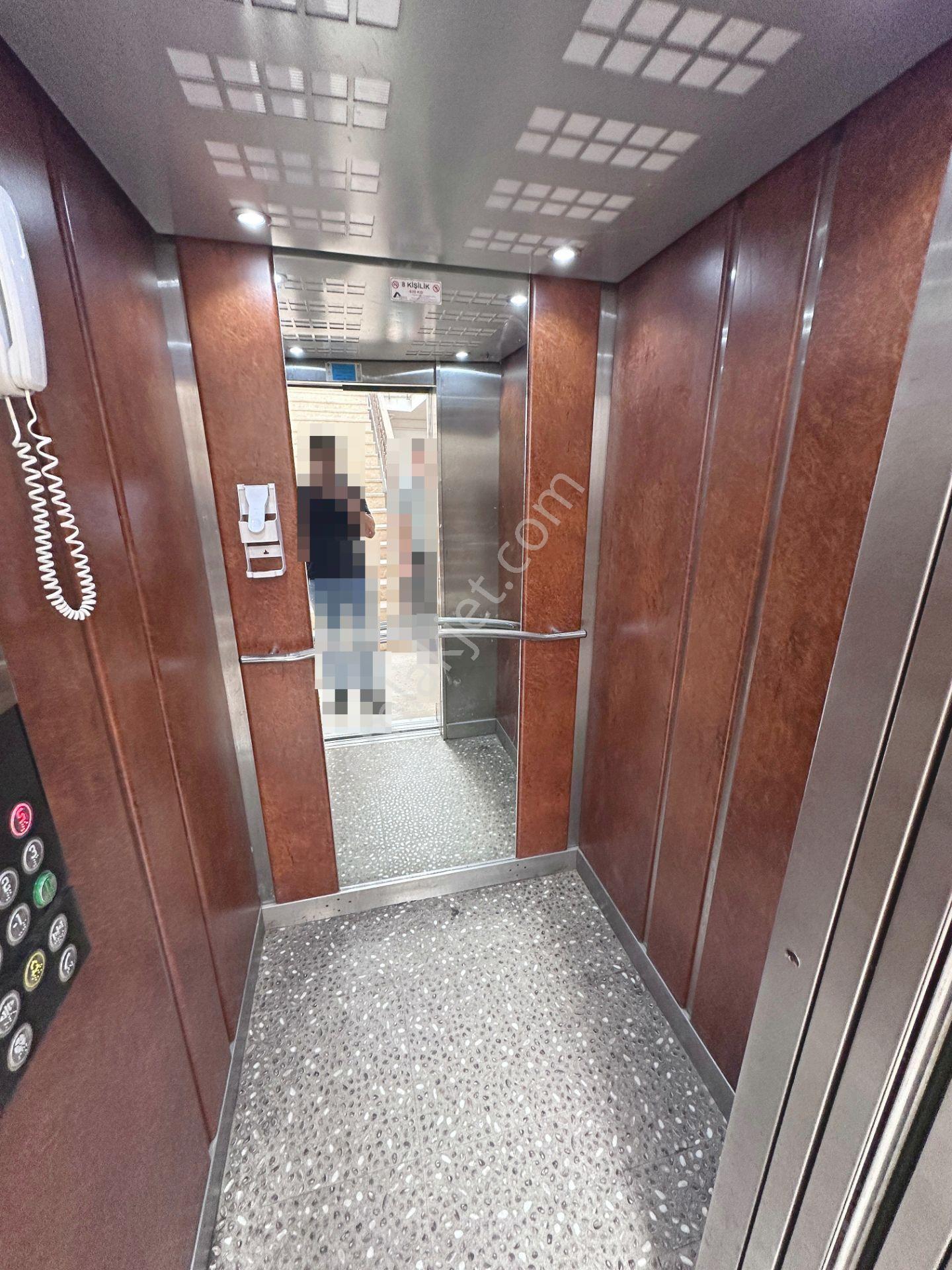 Demirlibahçe Tren Yakını Asansörlü Geniş Yapılı Kilerli 3+1 Kiralık Daire - Görsel 32